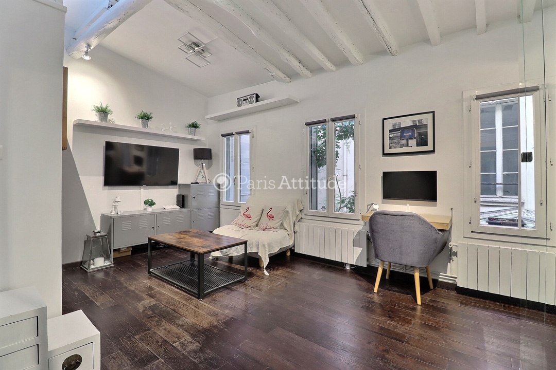 Location Appartement meublé Studio Alcove - 23m² - Grands Boulevards - Paris