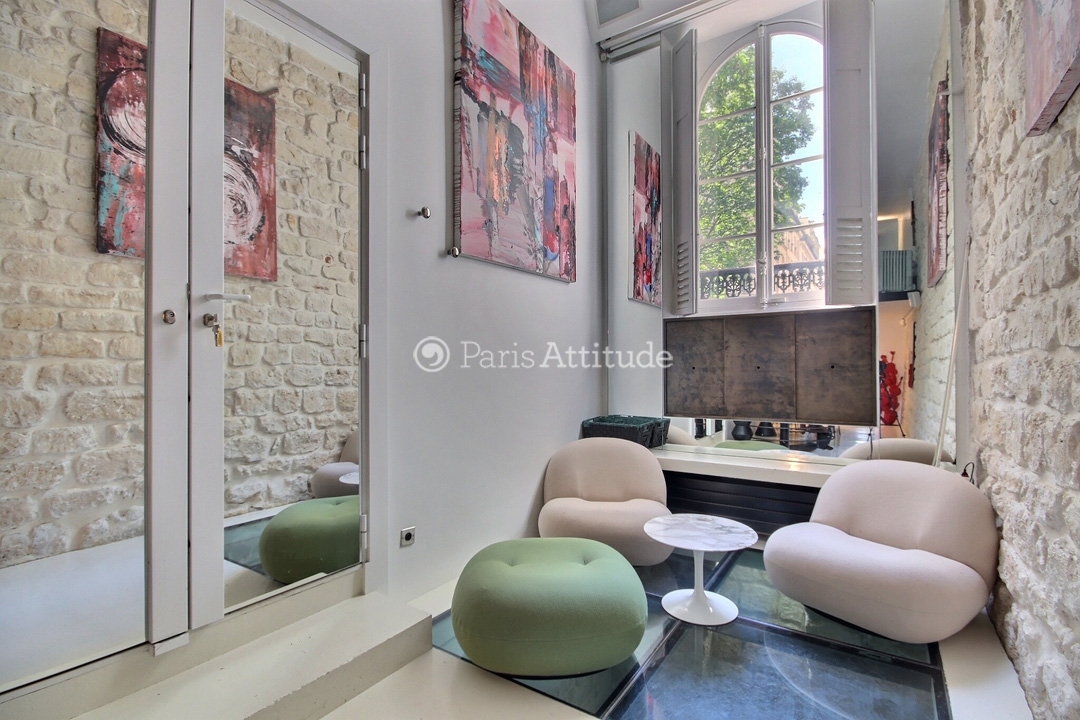 Location Triplex meublé 2 Chambres - 58m² - Cadet - Paris