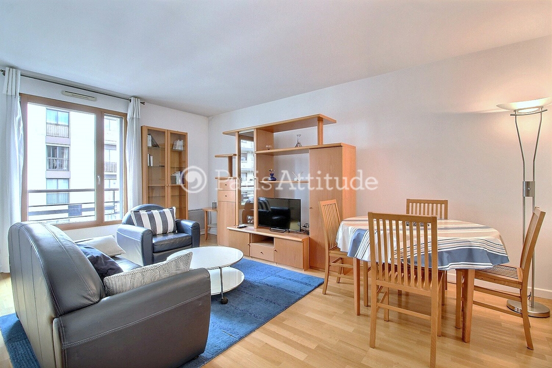 Location Appartement meublé 1 Chambre - 48m² - Commerce - Paris